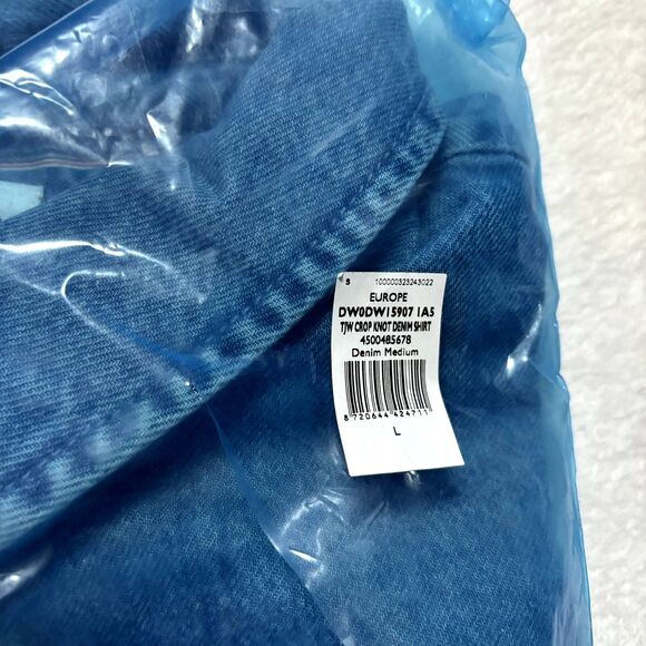 Tommy Jeans NWT Short Sleeve TJW CROP KNOT DENIM SHIRT - Picture 7 of 8